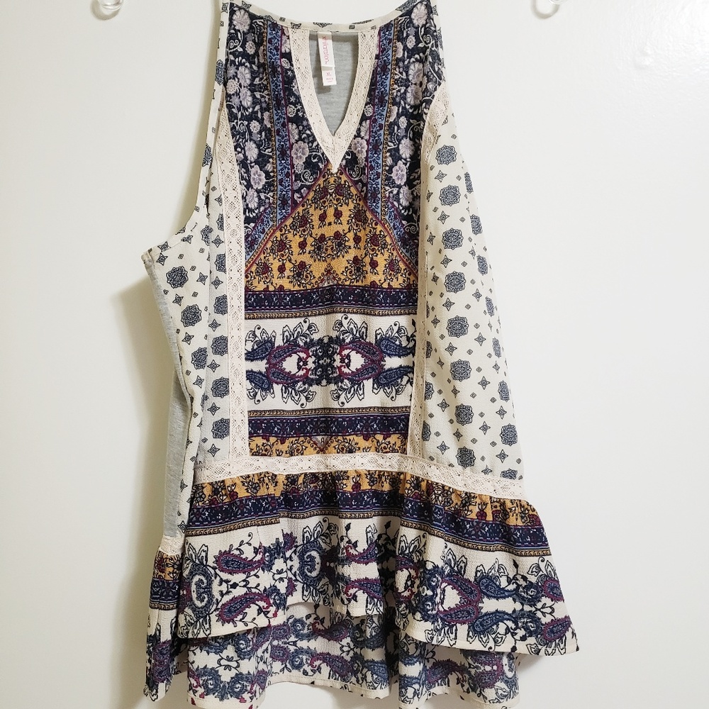 Xhilaration Floral Pailsey Racerback Tank
